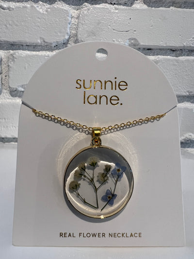 FLOWER NECKLACES