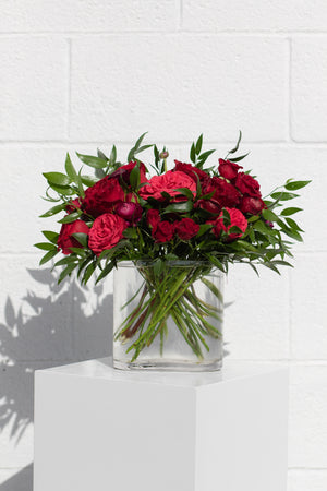 Red Roses - Kissed By Tulips