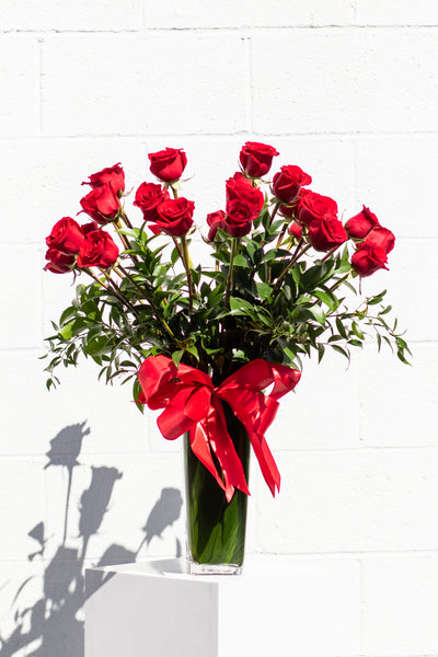 DOZEN ROSES